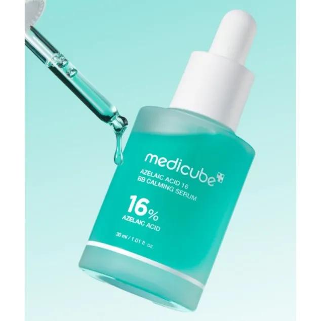 Medicube Заспокійлива BB-сироватка з азелаїновою кислотою 16% Azelaic Acid 16 BB Calming Serum