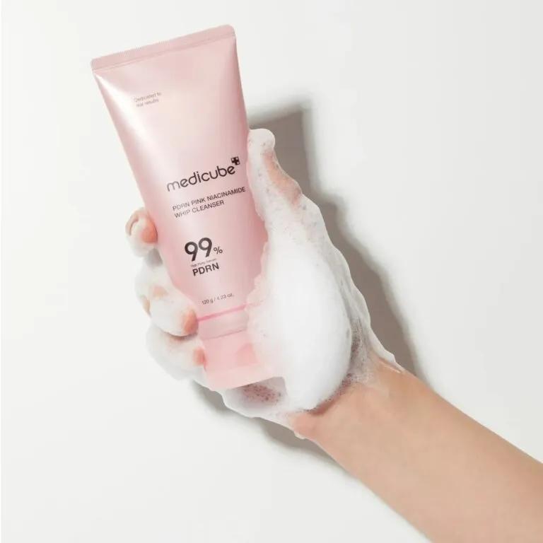 Medicube Пінка для вмивання з полінуклеотидами та ніацинамідом PDRN Pink Niacinamide Whip Cleanser