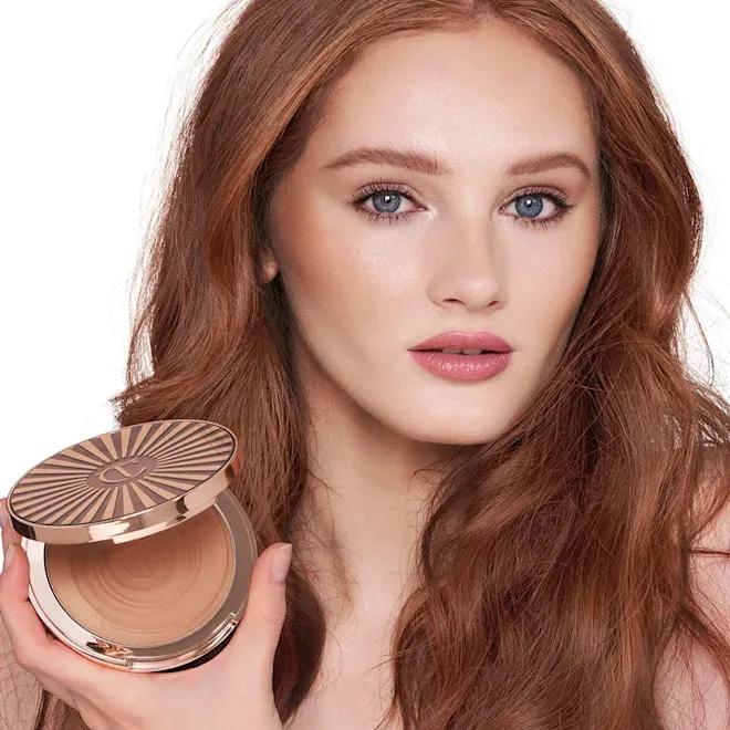 Кремовий бронзер Charlotte Tilbury Beautiful Skin Sun-Kissed Glow Cream Bronzer