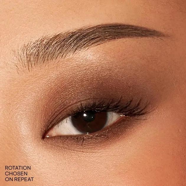 Палітра нюдових тіней для повік Patrick Ta Major Dimension Essential Artistry Edit