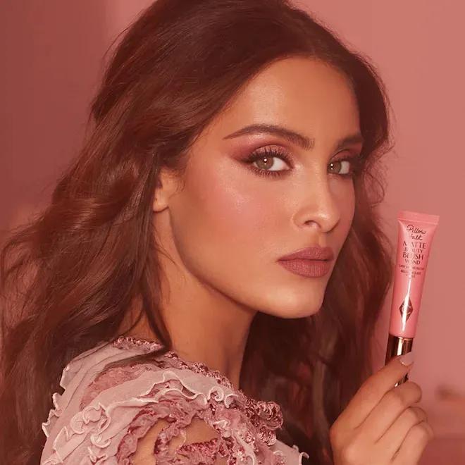 Матові кремові рум'яна Matte Beauty Blush Wand