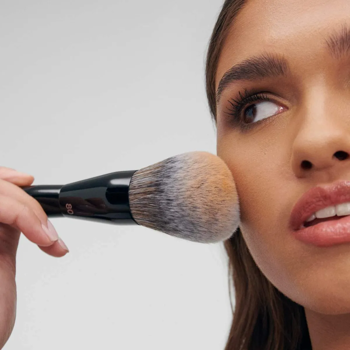 Пензель для бронзера SEPHORA COLLECTION PRO Bronzer Brush #80