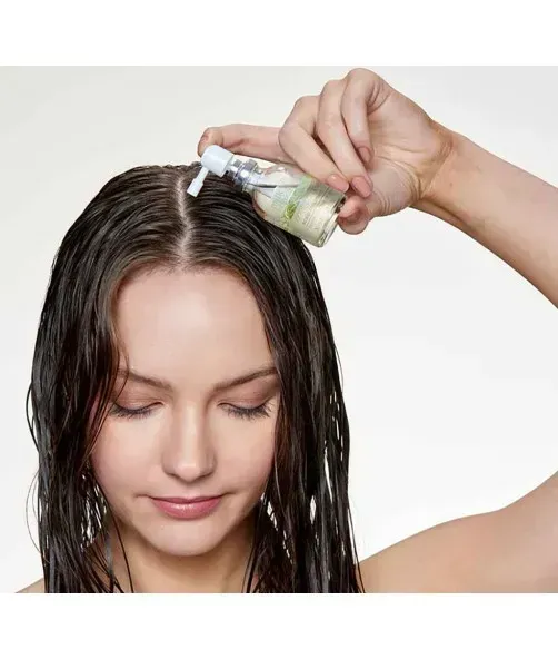 Milk Shake Energizing Blend Scalp Treatment Засіб для стимуляції мікроциркуляції шкіри голови